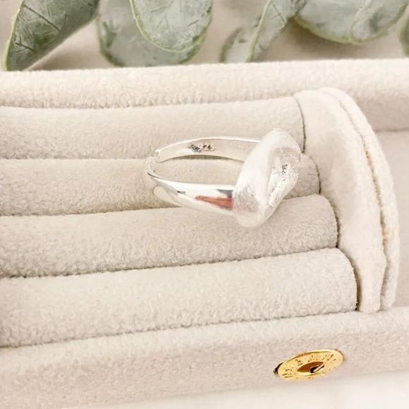 925 Sterling Silver Oval Ring Texture Ring Matte Ring Modern Geometric Ring - Picture 9 of 9